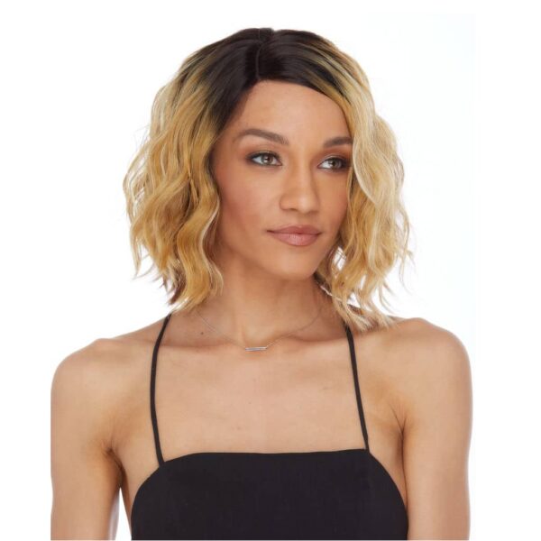 Honey Wavy Lacefront Ombre Wig SOM7017